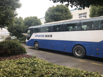 �ᳫ��ɫ��̼����