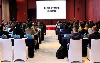 凝心聚力筑生态，，，，，，，，相助共赢启新程——2025年今年会官网供应商质量大会圆满落幕